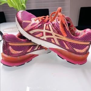 ASICS Gel Kayano Sneakers